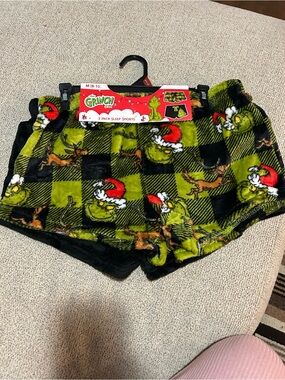 The Grinch Plush Holiday Sleep Shorts - Green & Black size M